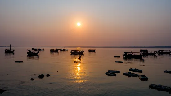 Guangcun Sliver Beach