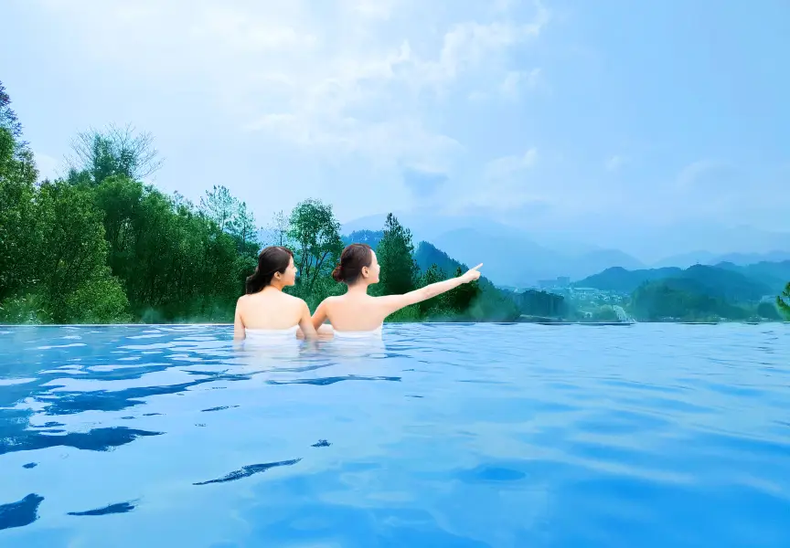 Mingyueshan Weijing International Hot Spring Resort