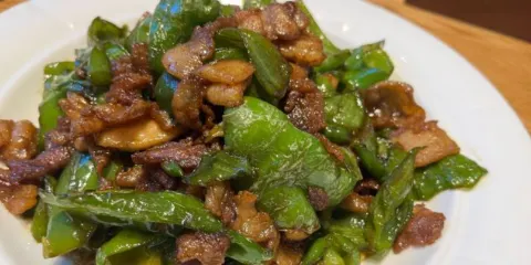 雲裏安凹本味餐廳