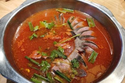 老凱俚酸湯魚（中天會展城店）