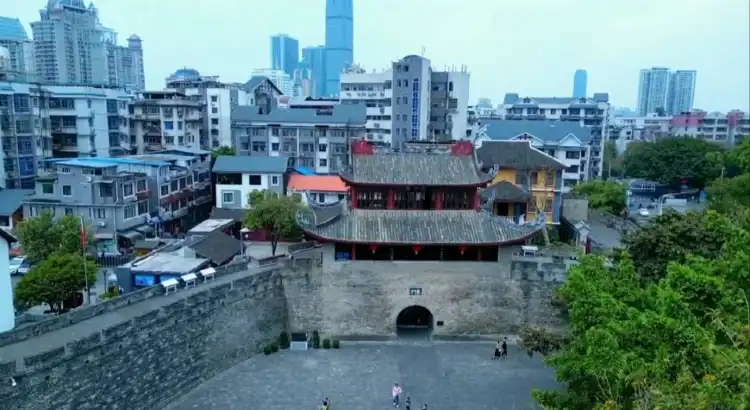 Hotels in Haiyuan