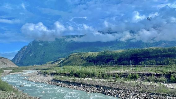 Yigong National Geopark