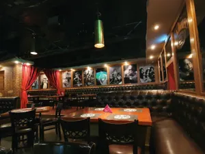 Old School Pub