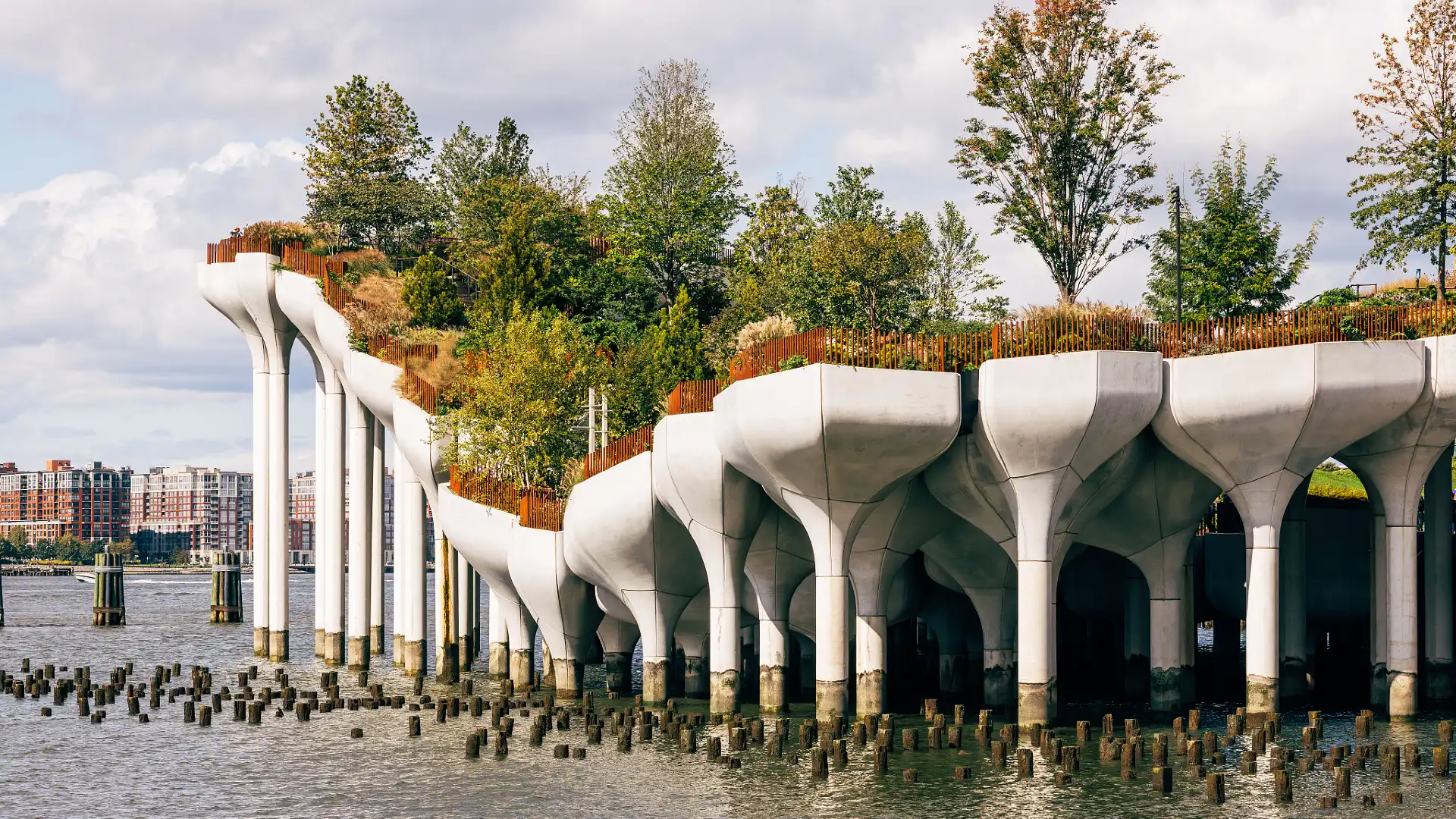 Hotels near Little Island