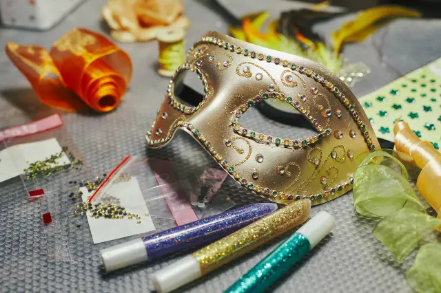 Venice Mask Making