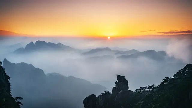 Sunrises in Yushan