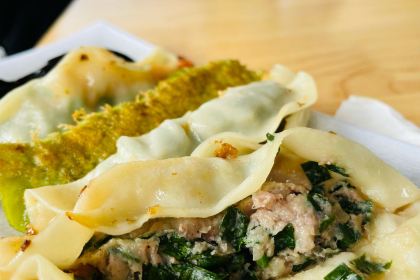 众品老方子锅贴甜沫(总店)