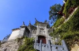 Qinglong Cave Scenic Area