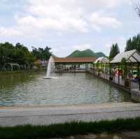 ตลาดน้ำสวนผึ้ง Veneto