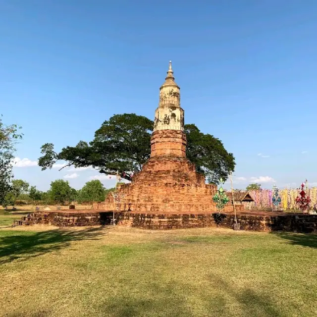 พระธาตุยาคู กาฬสินธุ์