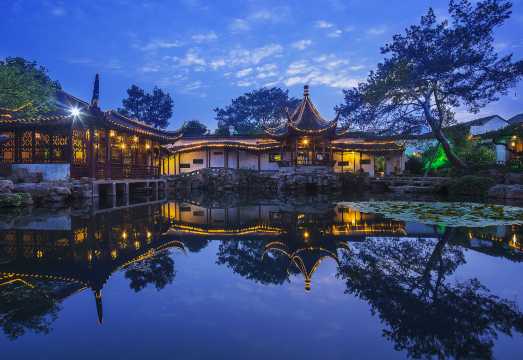 Private Day Tour to Suzhou from Shanghai including Classical Garden, Tongli Water Town