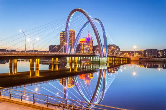 鄰近天池大橋的酒店