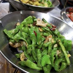 Zhengzongqianjiangwuqiyoumendaxia User Photo