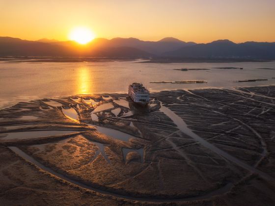 Xiangshan Harbor