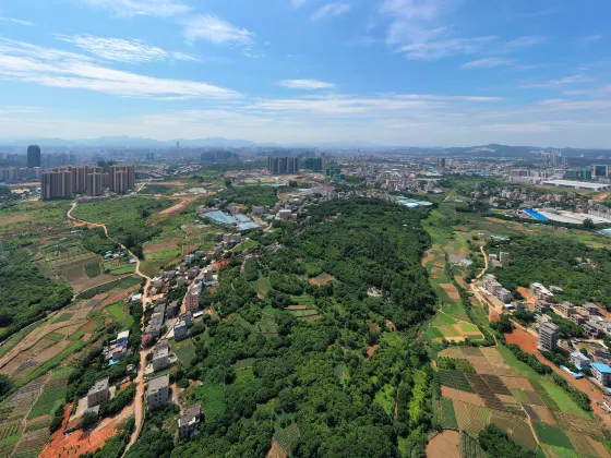 Hotel Pemandangan Pantai di Huizhou