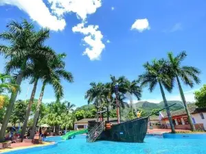 Sihui Mountain Water Amusement Park