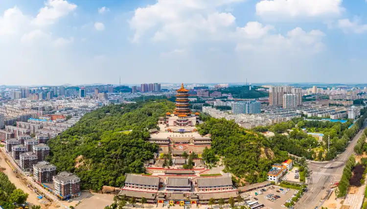 鄰近遼源市體育館的酒店