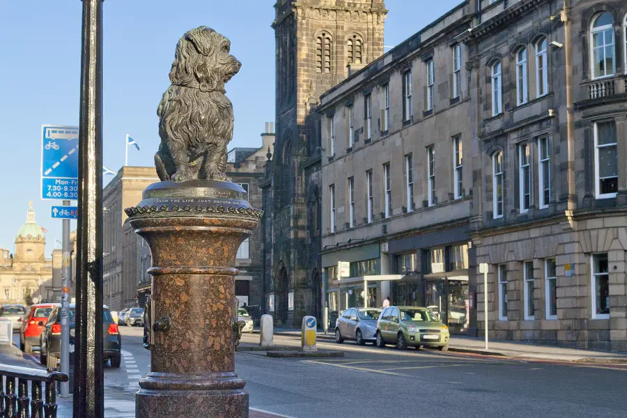 Greyfriars Bobby's grave