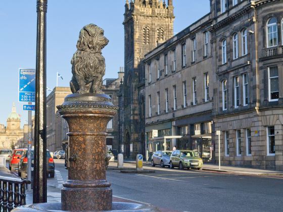 Greyfriars Bobby's grave