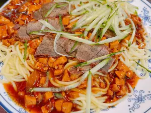 五味香·驴肉黄面·胡杨焖饼·烧烤(敦煌店)