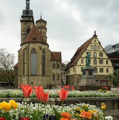 Отели рядом с достопримечательностью «Katholische Kirche St. Hedwig»