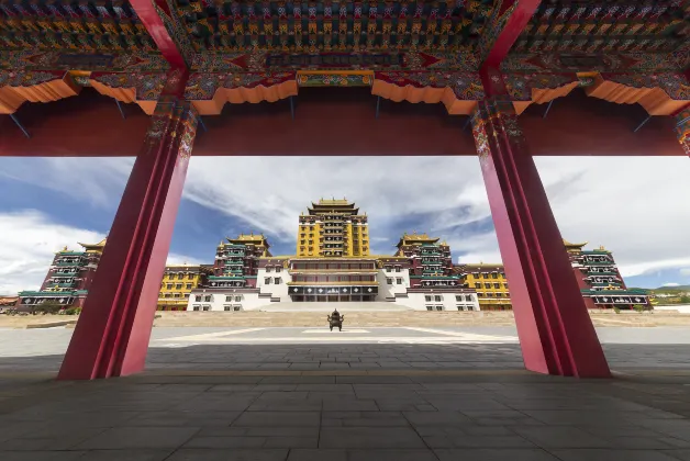 Отели с услугой ванной в г. Абасянь