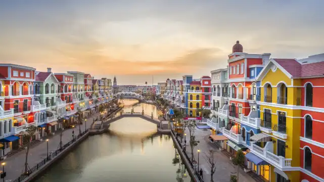 Các khách sạn gần Grand World Phú Quốc