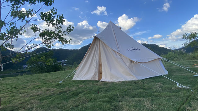 Thousand Islands Lake Car Culture Paradise