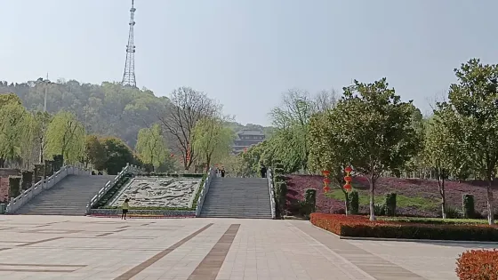 西山省級風景名勝區-西山公園廣場