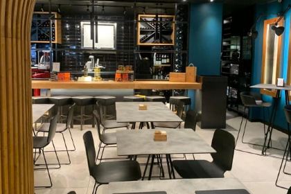 Q.BO Concept Store