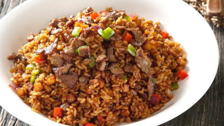 新大漠红柳烤肉餐厅