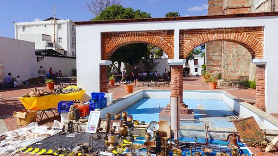 Plaza María de Toledo