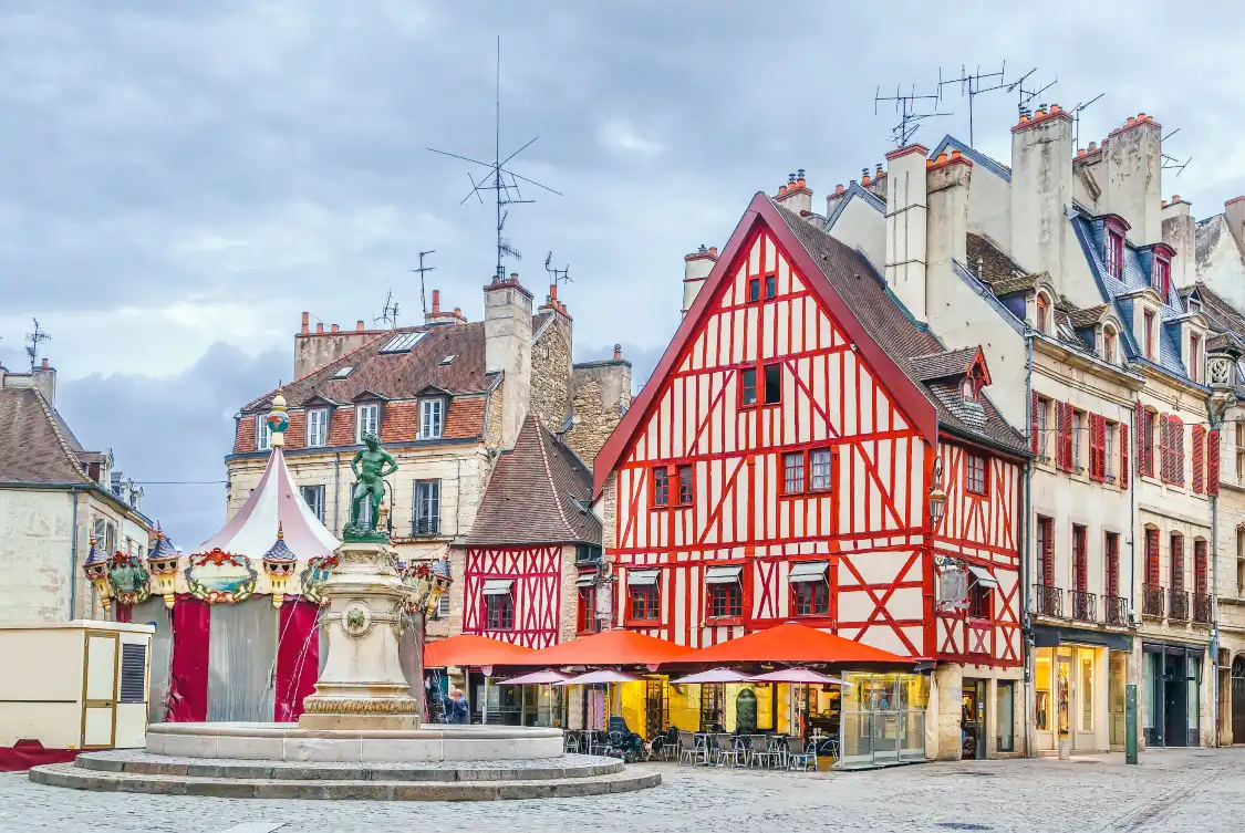 Hotels near Place Francois Rude