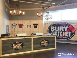 Bury The Hatchet Kansas City - Axe Throwing