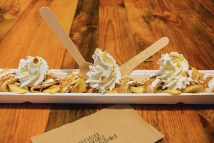 The Happy Pig Pancake Shop