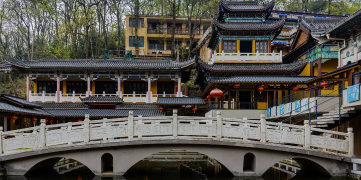 Dongfang Mountain Scenic Spot