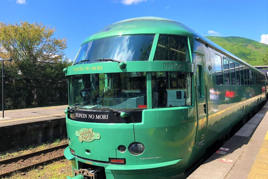 由布院之森觀光列車