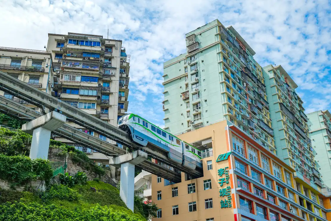 Hotels near Liziba Station