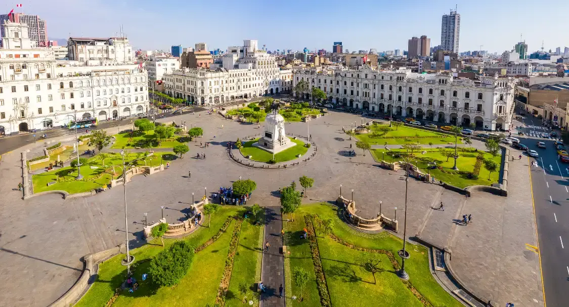 Hotels near San Martin Square