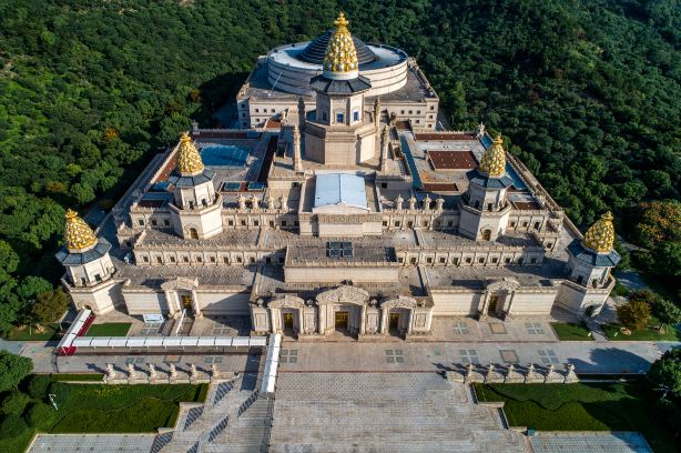 Lingshan Brahma Palace