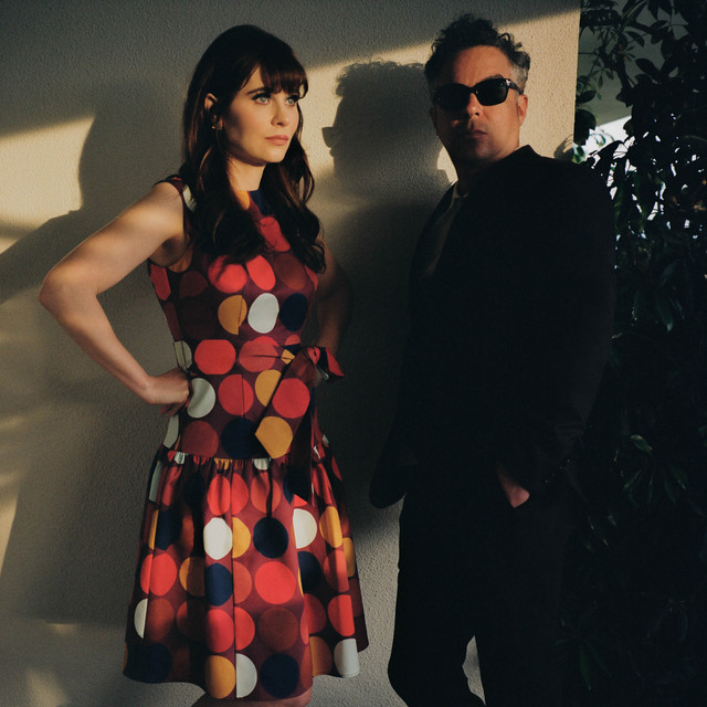 ロサンゼルス | She & Him<Pump Up The Volumes>ツアー | オルフェウム・シアター