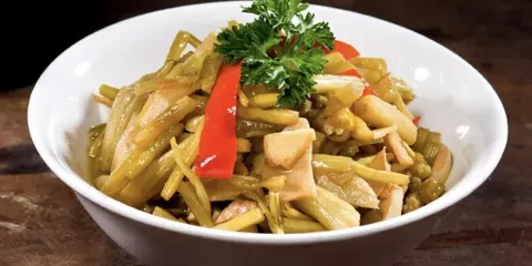 徽三說·土徽菜·中國徽菜連鎖品牌（歙縣雄村路口店）