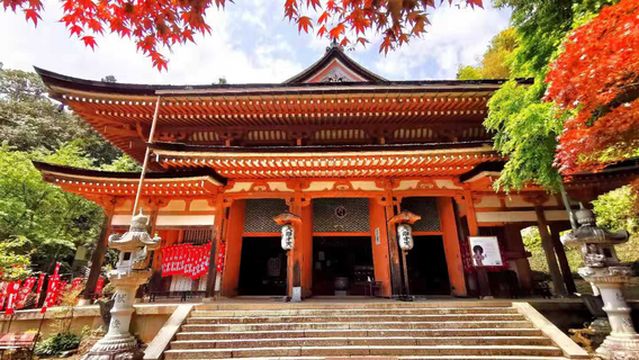Hogon-ji Temple Karamon