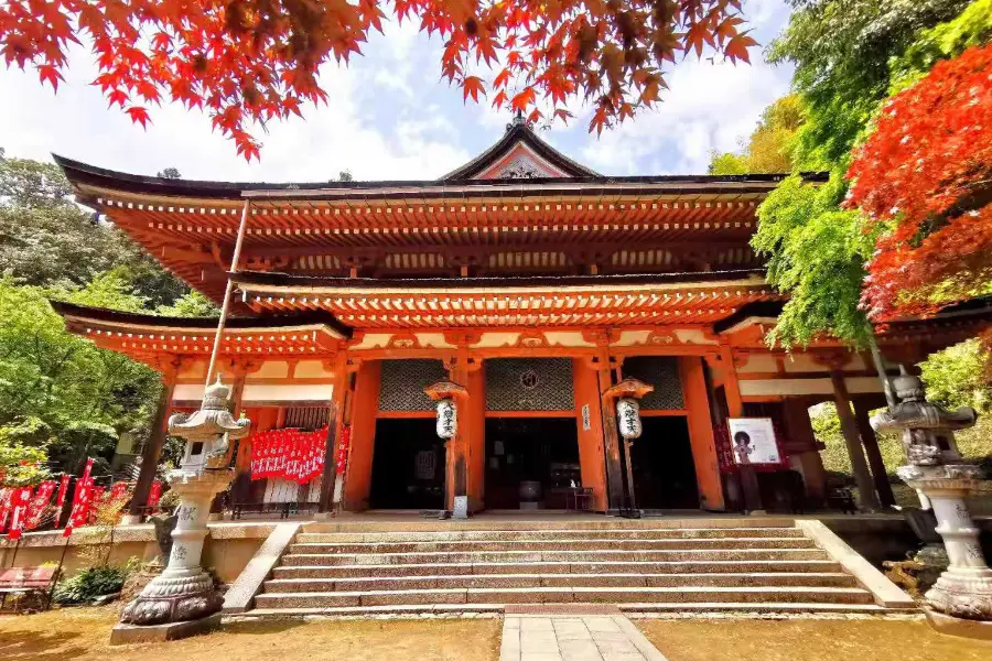 Hogon-ji Temple Karamon