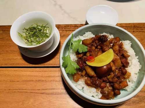 Ttalkkakbari