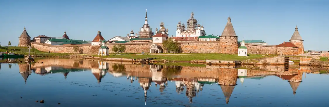 Hotels near Sofiyskiy Sobor