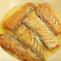 Nelayan Seafood User Photo