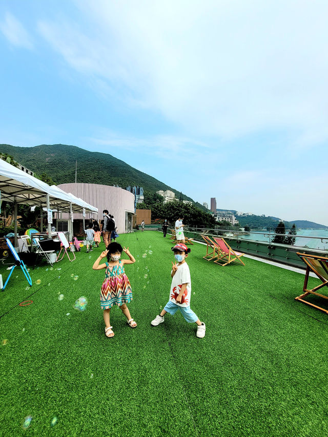 親子好去處]被泡泡包圍~海邊手搖船+攤位遊戲 |海邊泡泡嘉年華