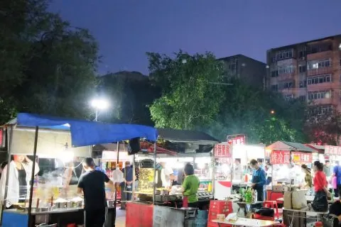 Xiangfang Night Market