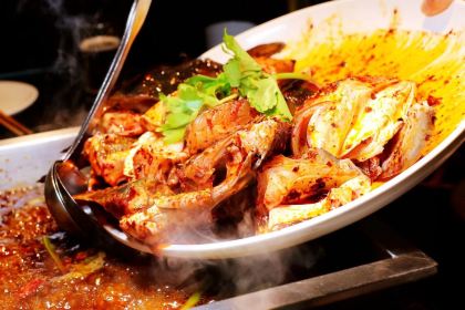 叙知香美蛙鱼头(青衣大道店)